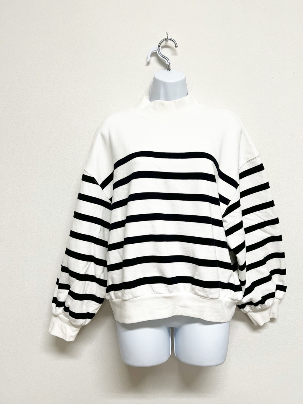 Frame Denim Womens Striped Black and White Balloon Sleeve Mock Neck Sweatshirt - Picture 1 of 11